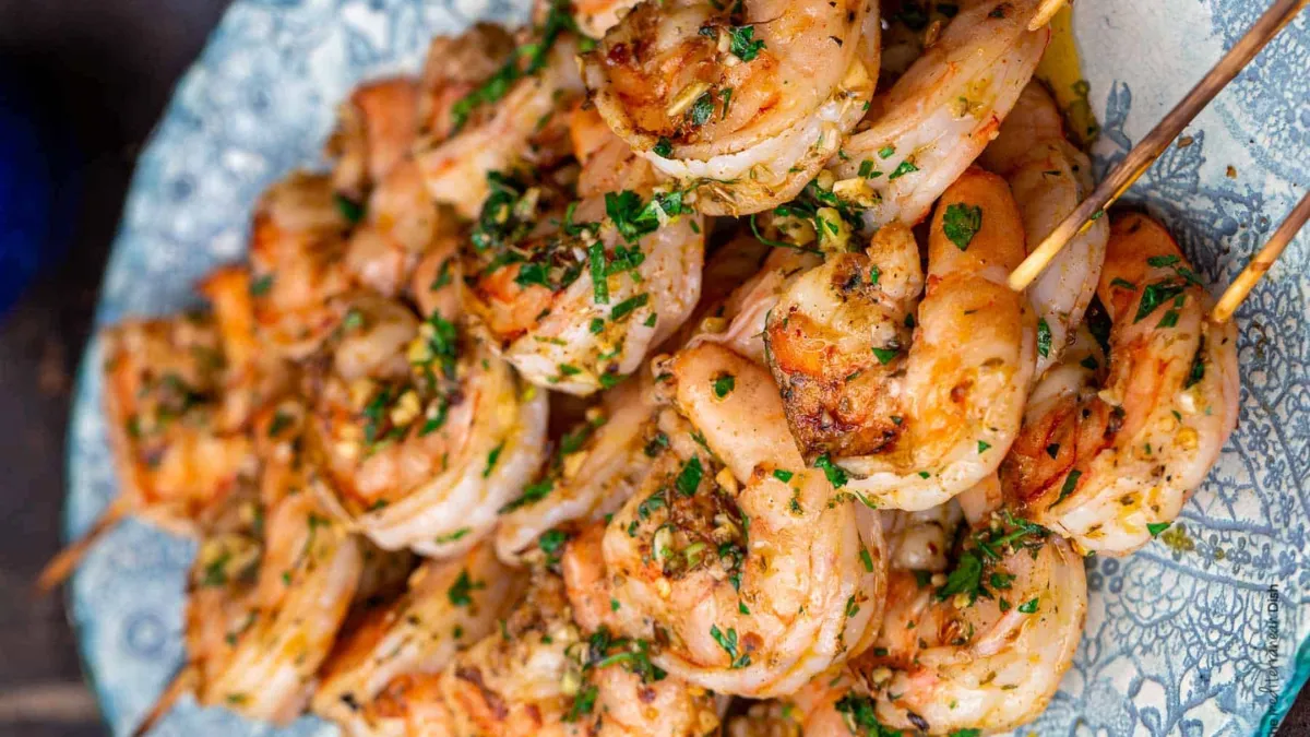 is shrimp healthy for weight loss​